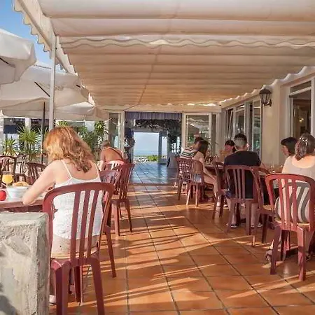 Szálloda Al-andalus Nerja