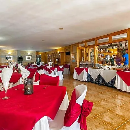 Hotel Al-andalus 3*