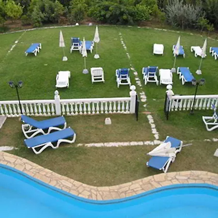 Hotel Al-andalus 3*